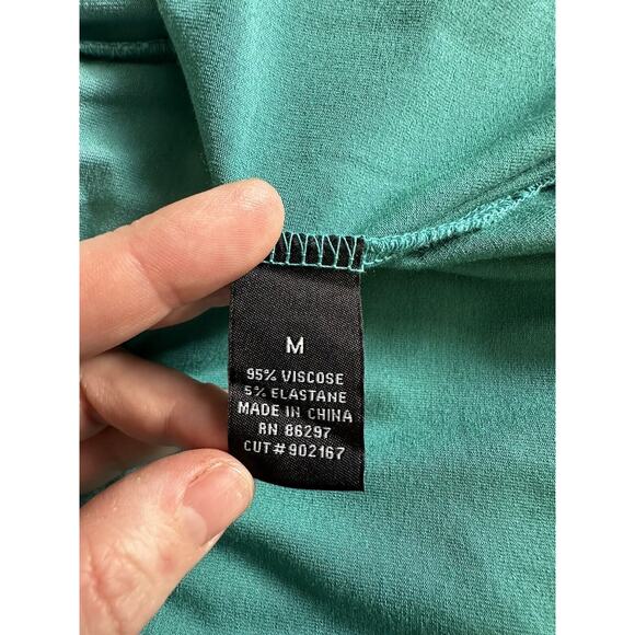 BCBG Maxazaria women’s sz M Blue Green Ombre Cardigan Wrap Sweater Y2K Summer - Picture 6 of 7